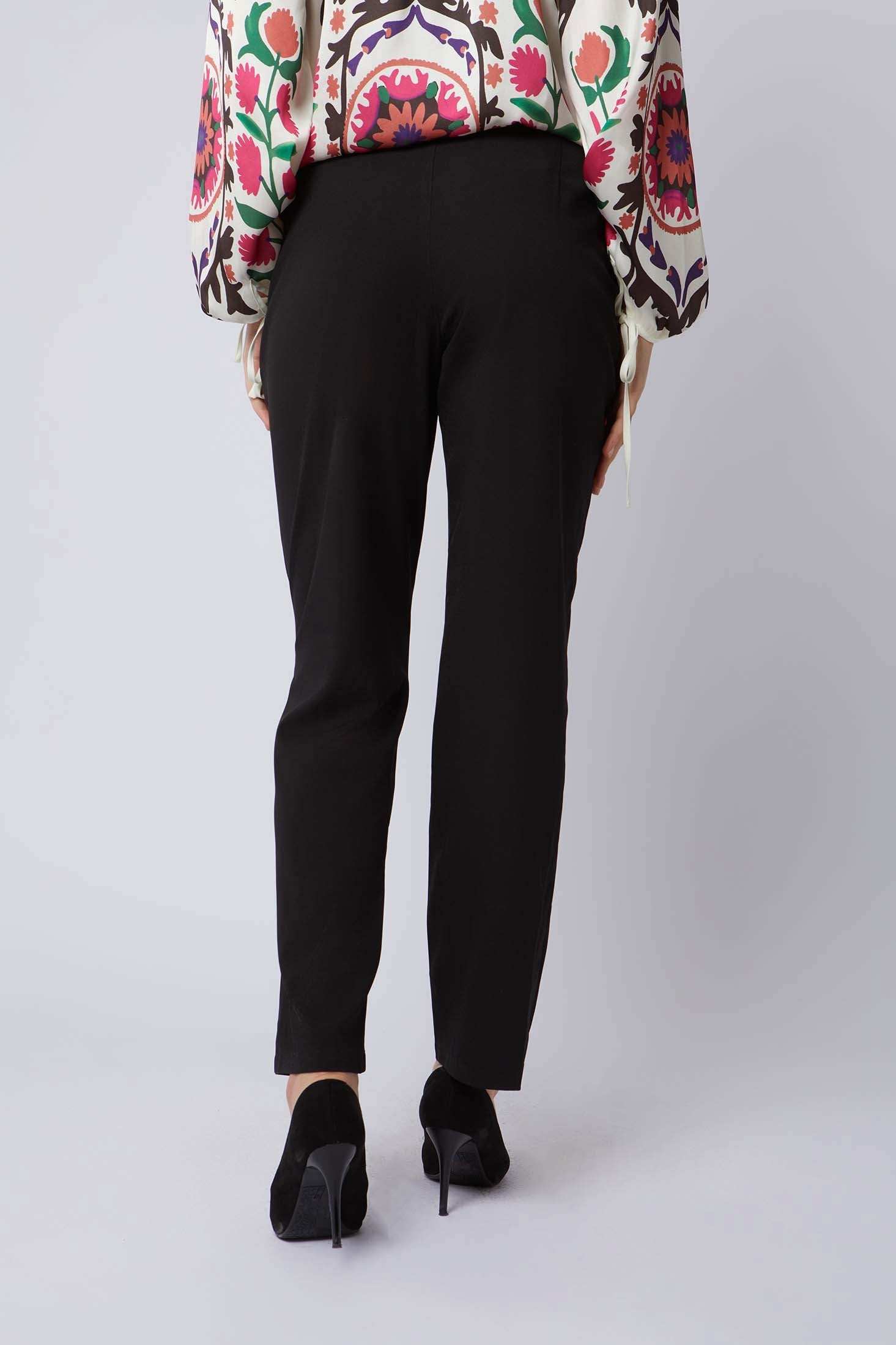 Women Regular Fit Pant - Black