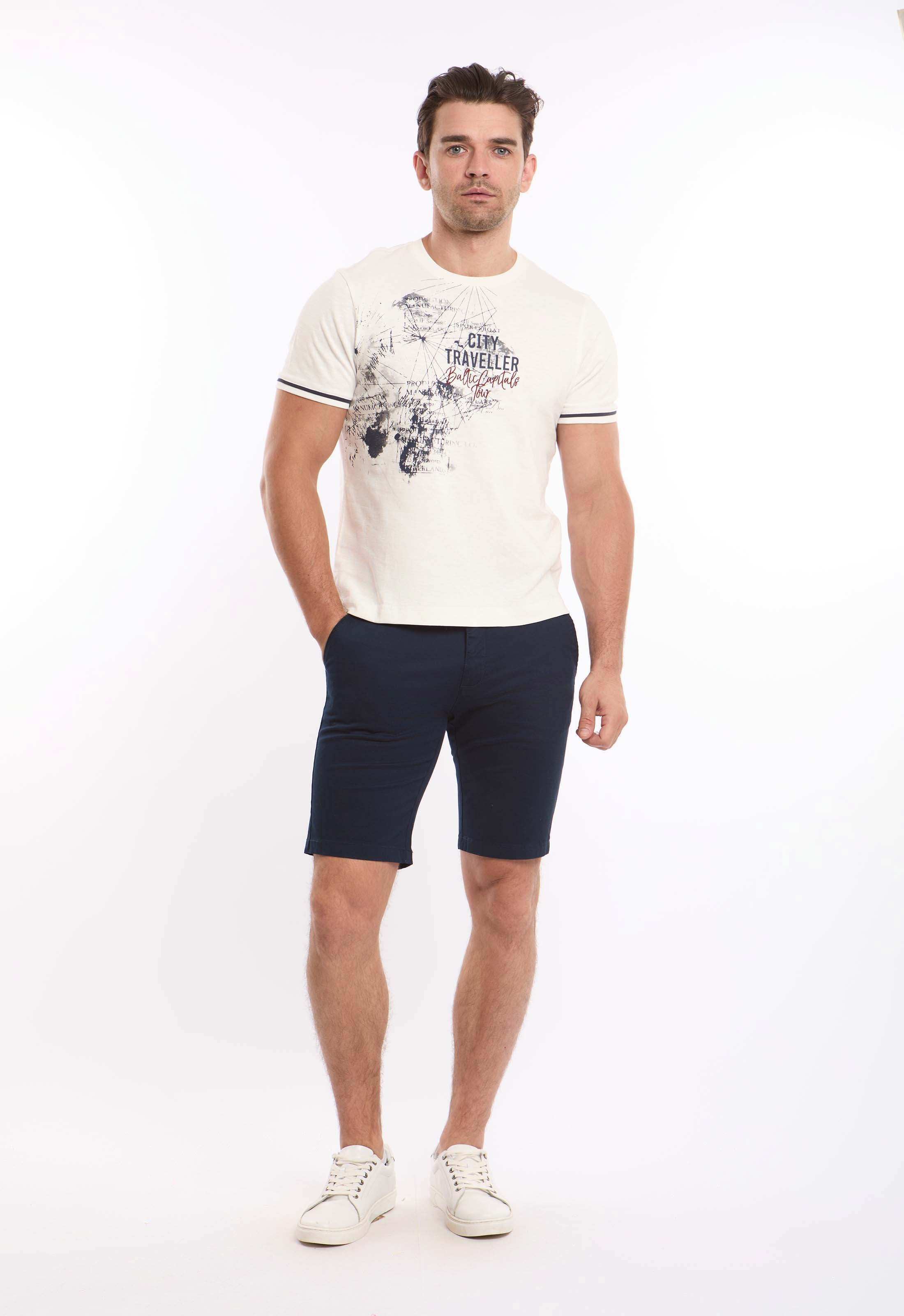 Comfy Solid Slim Fit Shorts