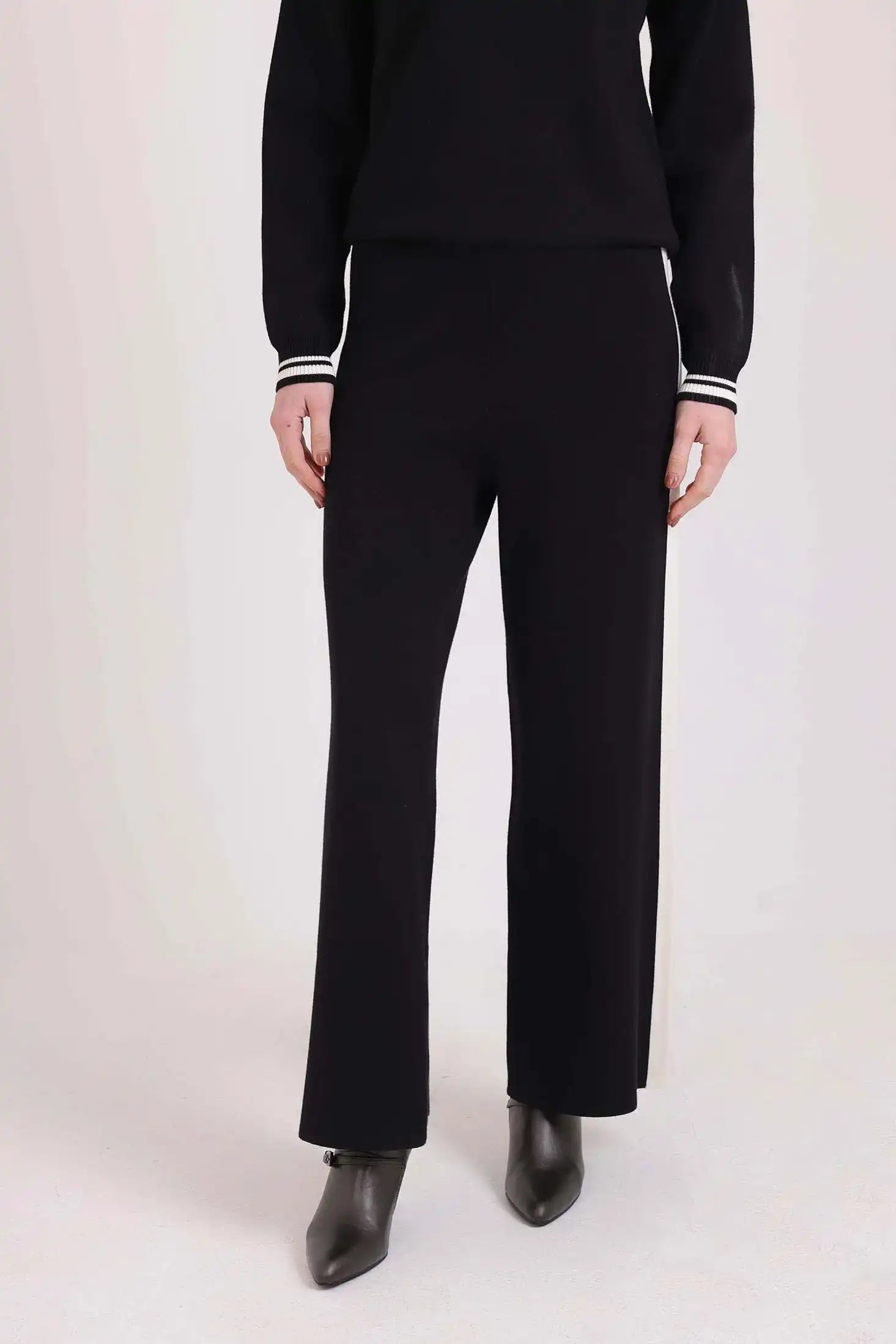 Slip On Comfy Solid Pants